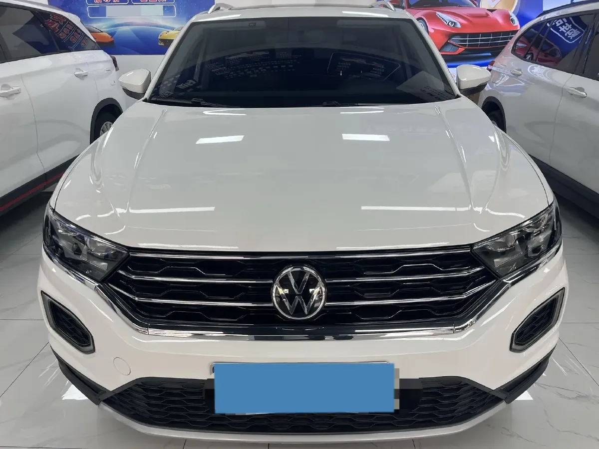2022 Volkswagen T-Roc 1.4T 150HP L4 7DCT,autocango,china used car exporter,china ev exporter,chinese used car exporter,chinese used ev exporter