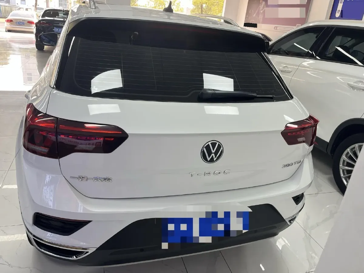 2022 Volkswagen T-Roc 1.4T 150HP L4 7DCT,autocango,china used car exporter,china ev exporter,chinese used car exporter,chinese used ev exporter