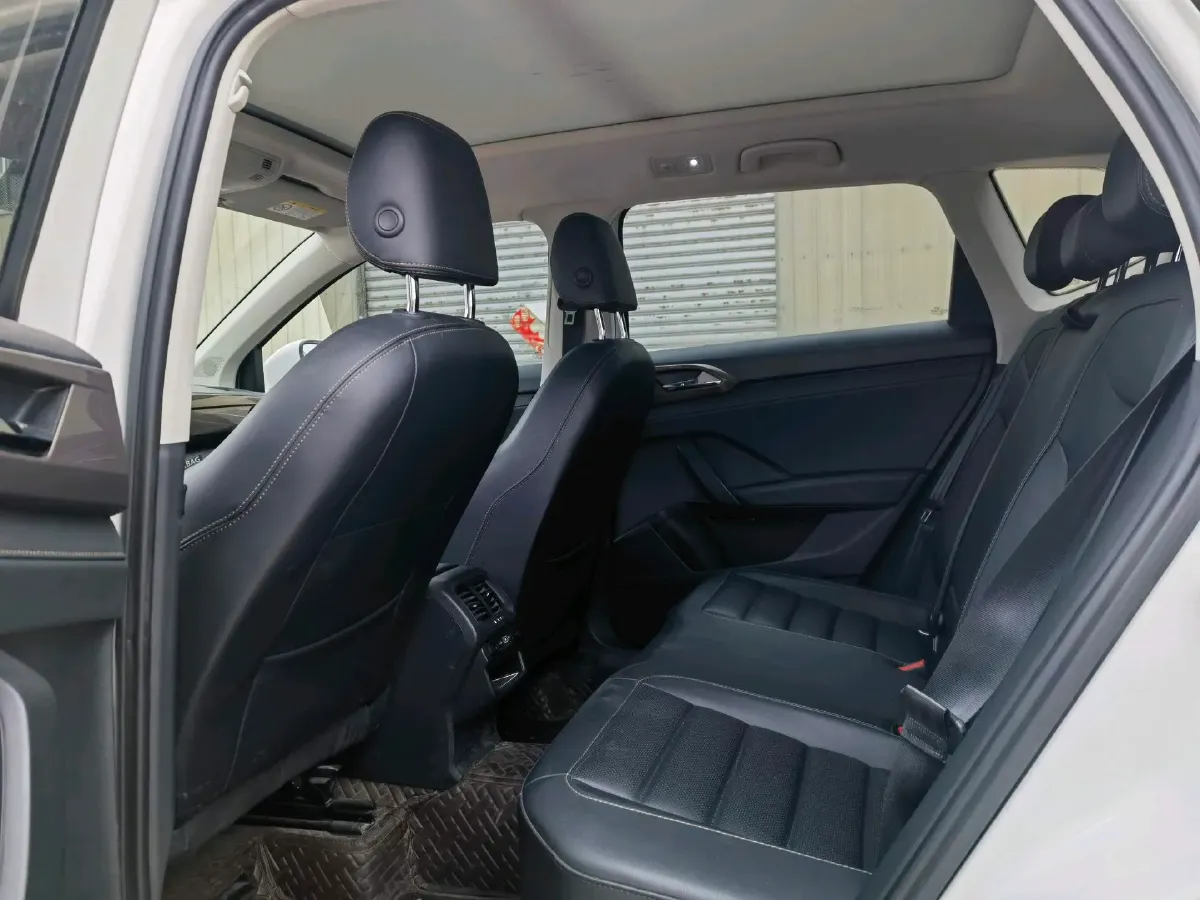 2021 Volkswagen Tharu 1.4T 150HP L4 7DCT,autocango,china used car exporter,china ev exporter,chinese used car exporter,chinese used ev exporter