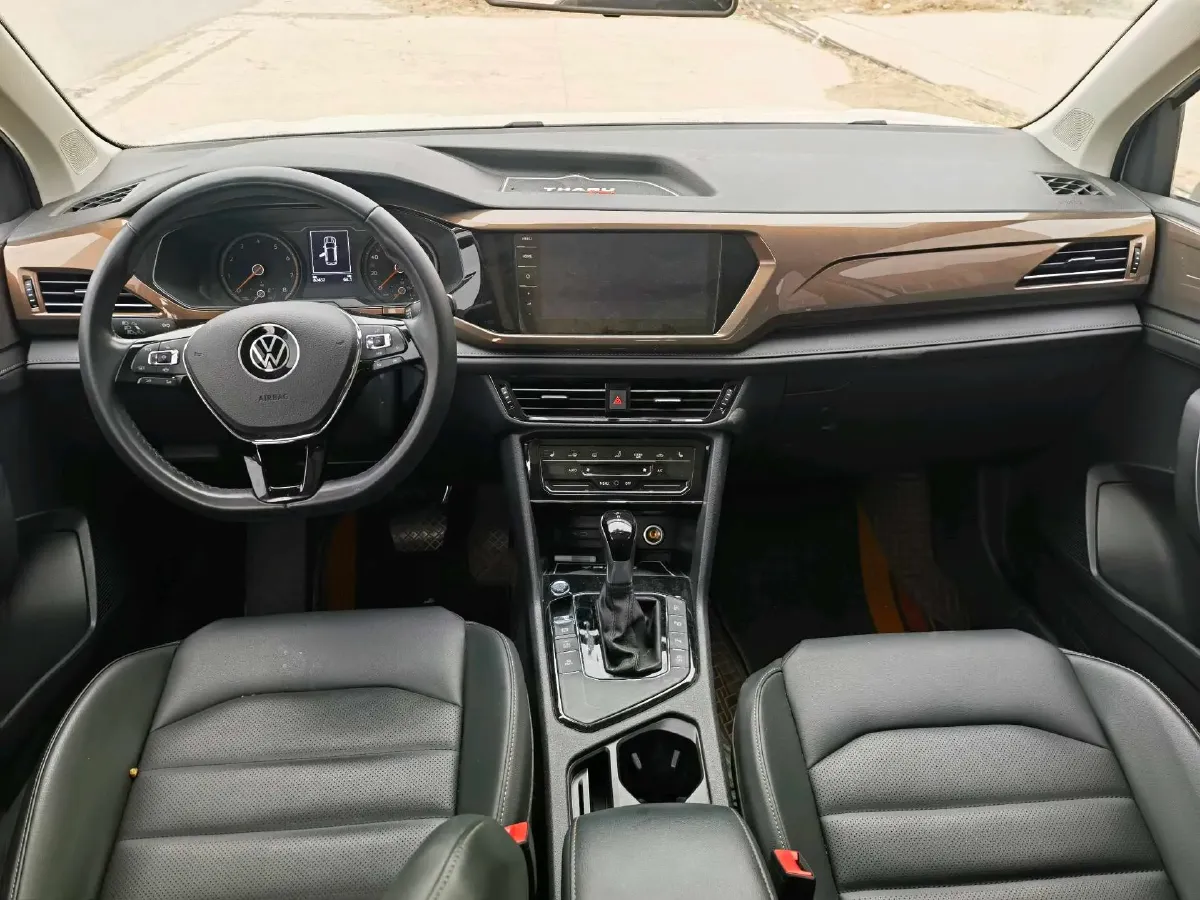 2021 Volkswagen Tharu 1.4T 150HP L4 7DCT,autocango,china used car exporter,china ev exporter,chinese used car exporter,chinese used ev exporter