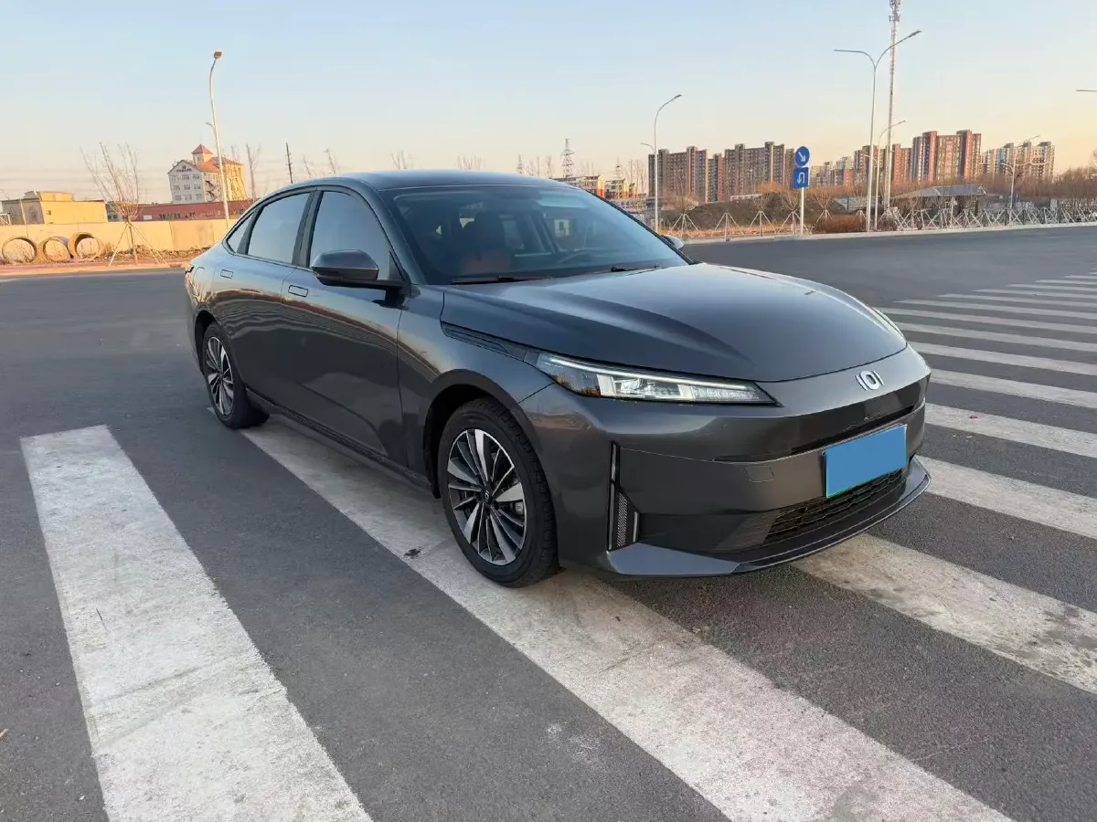 2024 ChangAn QiYuan A05 1.5L 110HP L4 E-CVT PHEV 9.07KWH,autocango,china used car exporter,china ev exporter,chinese used car exporter,chinese used ev exporter