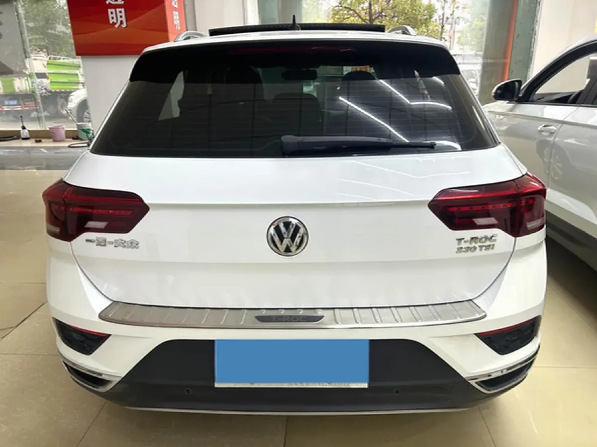 2019 Volkswagen T-Roc 1.4T 131HP L4 7DCT,autocango,china used car exporter,china ev exporter,chinese used car exporter,chinese used ev exporter