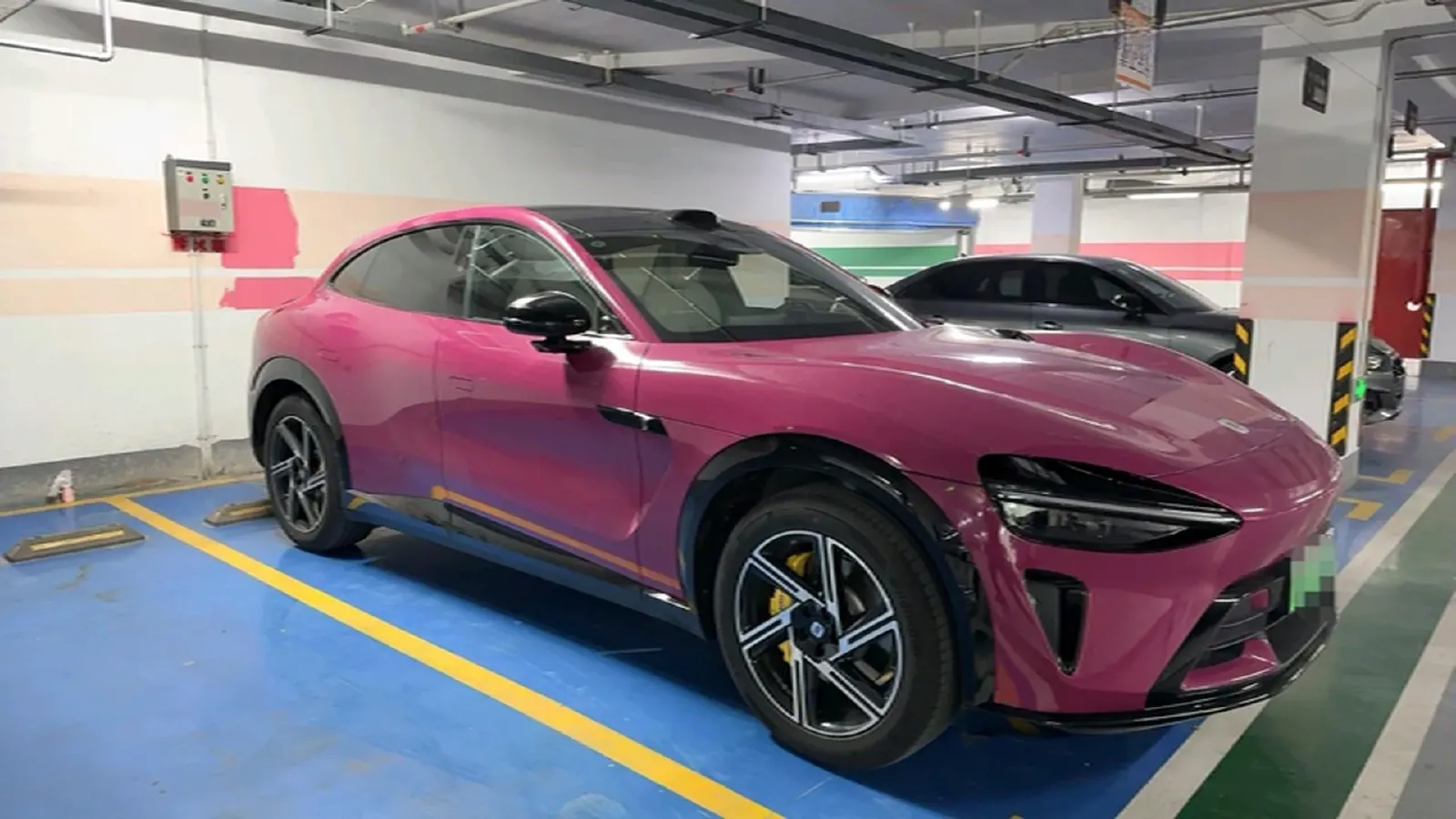 2025 MI YU7 BEV 96.3KWH,autocango,china used car exporter,china ev exporter,chinese used car exporter,chinese used ev exporter