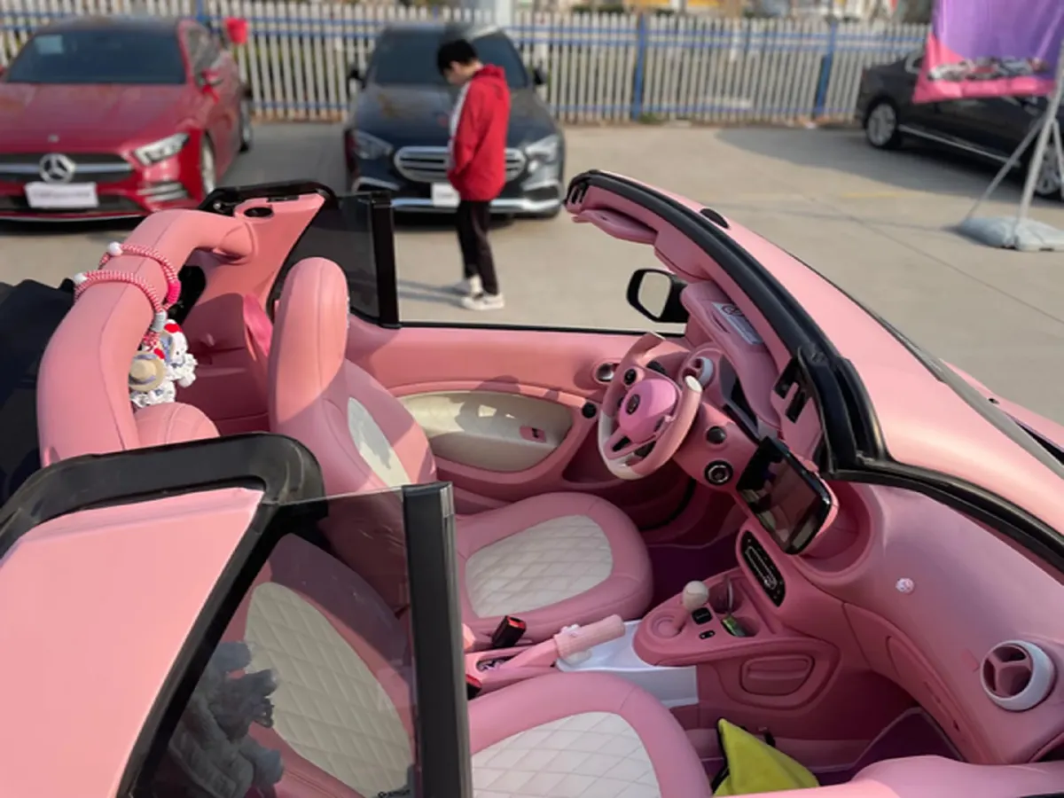 2016 Smart smart fortwo 1.0L 71HP L3 6DCT,autocango,china used car exporter,china ev exporter,chinese used car exporter,chinese used ev exporter