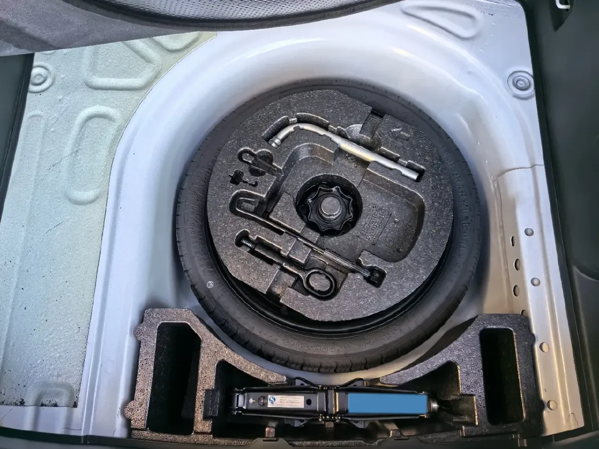 2022 Skoda Kamiq 1.5L 112HP L4 6AT,autocango,china used car exporter,china ev exporter,chinese used car exporter,chinese used ev exporter