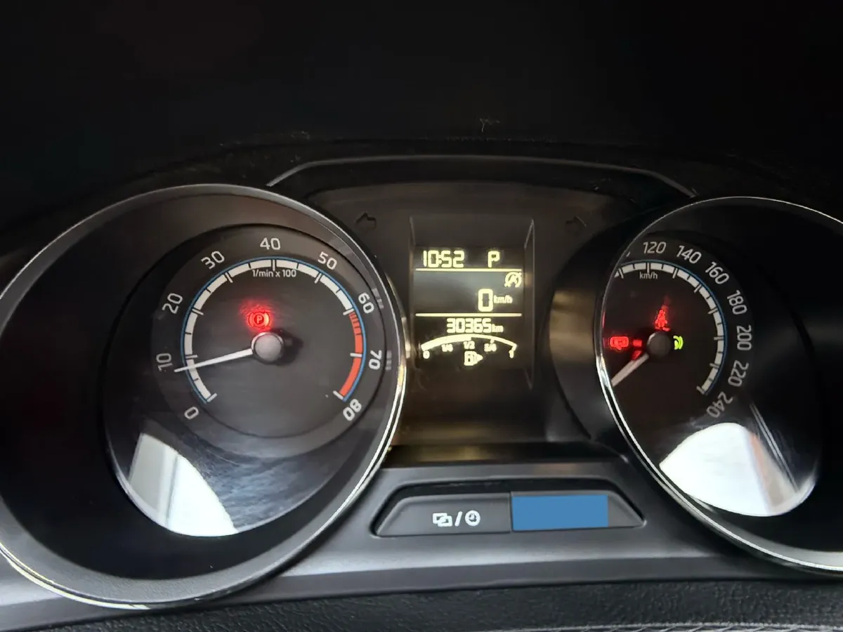 2021 Skoda Kamiq 1.5L 112HP L4 6AT,autocango,china used car exporter,china ev exporter,chinese used car exporter,chinese used ev exporter