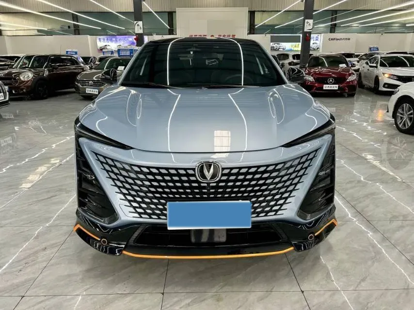 2022 ChangAn UNI-T 1.5T 188HP L4 7DCT,autocango,china used car exporter,china ev exporter,chinese used car exporter,chinese used ev exporter