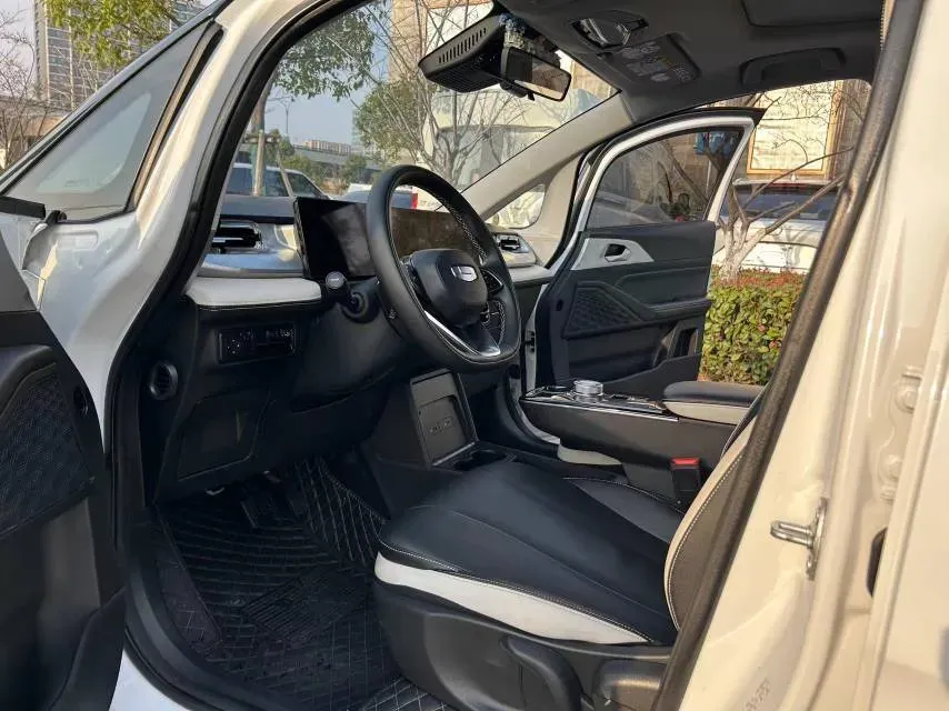 2022 Geometry E BEV 39.4KWH,autocango,china used car exporter,china ev exporter,chinese used car exporter,chinese used ev exporter