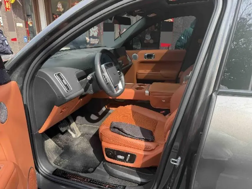 2024 Li L7 Range Extended 154HP REEV 42.8KWH,autocango,china used car exporter,china ev exporter,chinese used car exporter,chinese used ev exporter