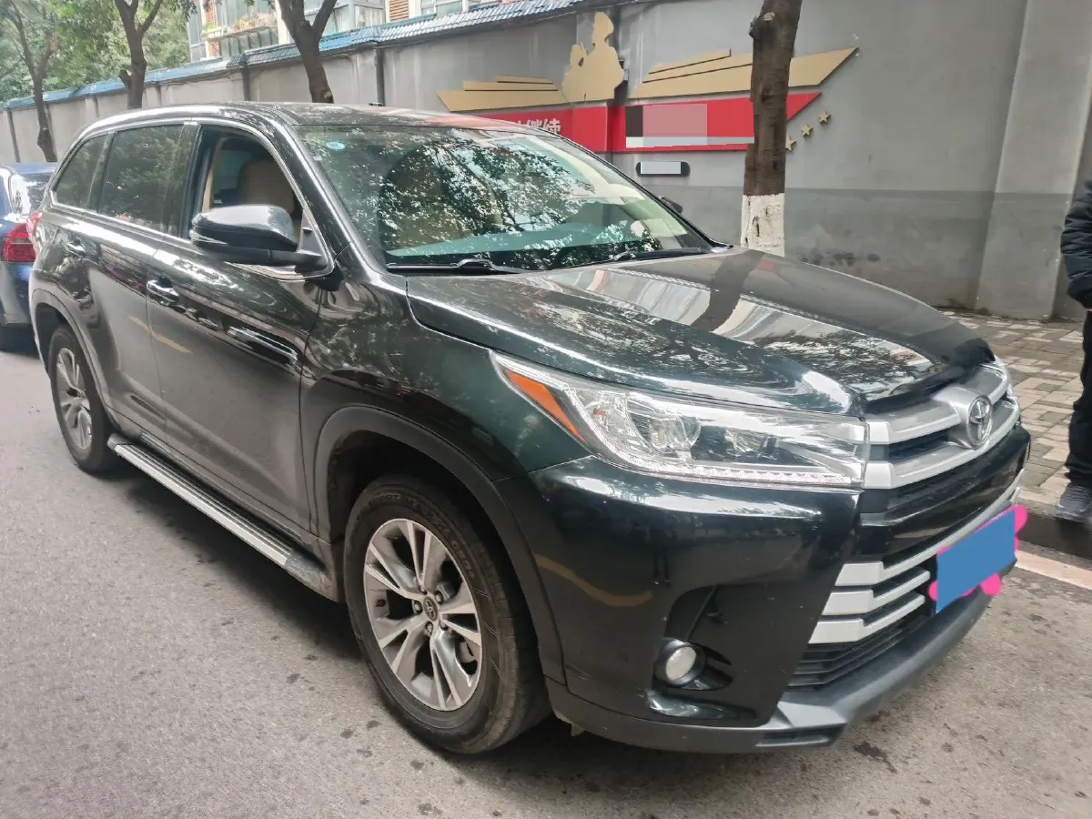 2021 Toyota Highlander 2.0T 220HP L4 6AT,autocango,china used car exporter,china ev exporter,chinese used car exporter,chinese used ev exporter