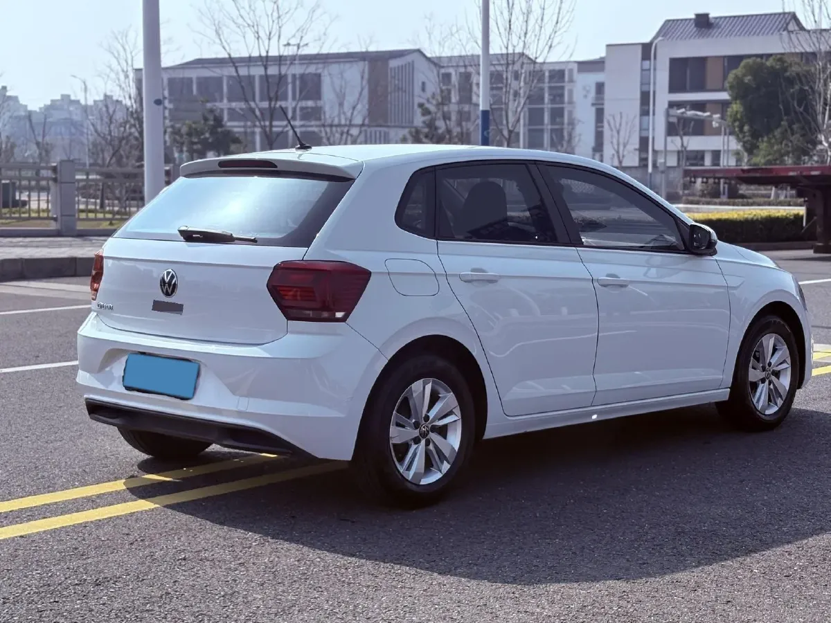 2023 Volkswagen Polo 1.5L 113HP L4 6AT,autocango,china used car exporter,china ev exporter,chinese used car exporter,chinese used ev exporter