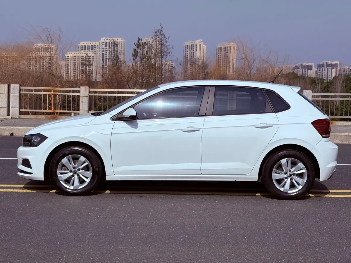 2023 Volkswagen Polo 1.5L 113HP L4 6AT,autocango,china used car exporter,china ev exporter,chinese used car exporter,chinese used ev exporter