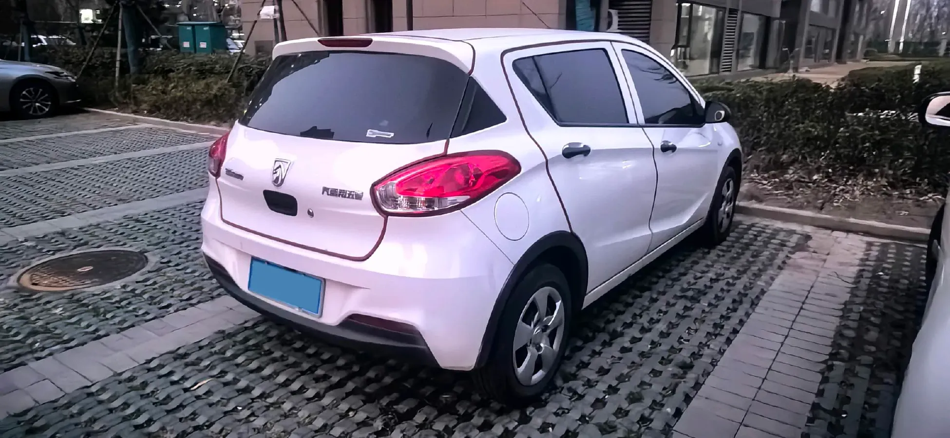 2020 BaoJun 310 1.2L 80HP L4 5MT,autocango,china used car exporter,china ev exporter,chinese used car exporter,chinese used ev exporter