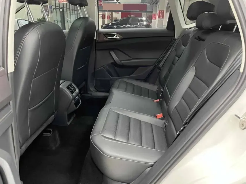 2021 Volkswagen Tharu 1.4T 150HP L4 7DCT,autocango,china used car exporter,china ev exporter,chinese used car exporter,chinese used ev exporter