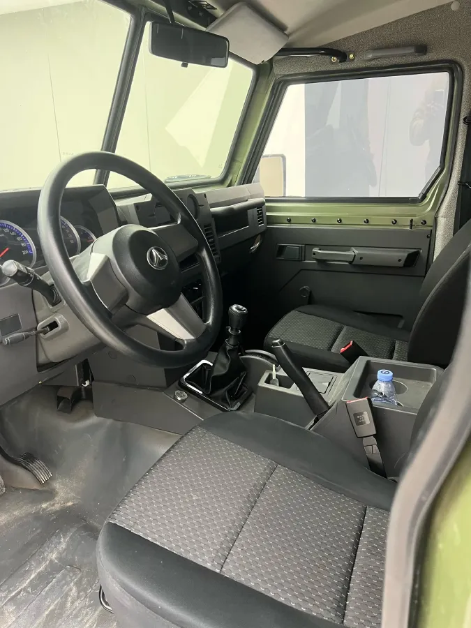 2019 MAXUS XinTu V80 2.5T 136HP L4 6MT,autocango,china used car exporter,china ev exporter,chinese used car exporter,chinese used ev exporter