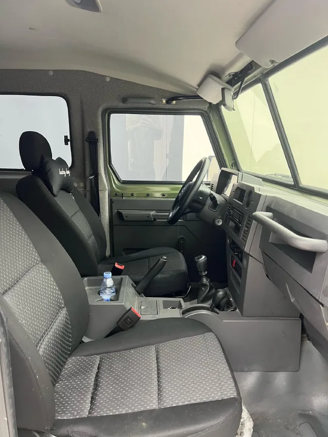 2019 MAXUS XinTu V80 2.5T 136HP L4 6MT,autocango,china used car exporter,china ev exporter,chinese used car exporter,chinese used ev exporter