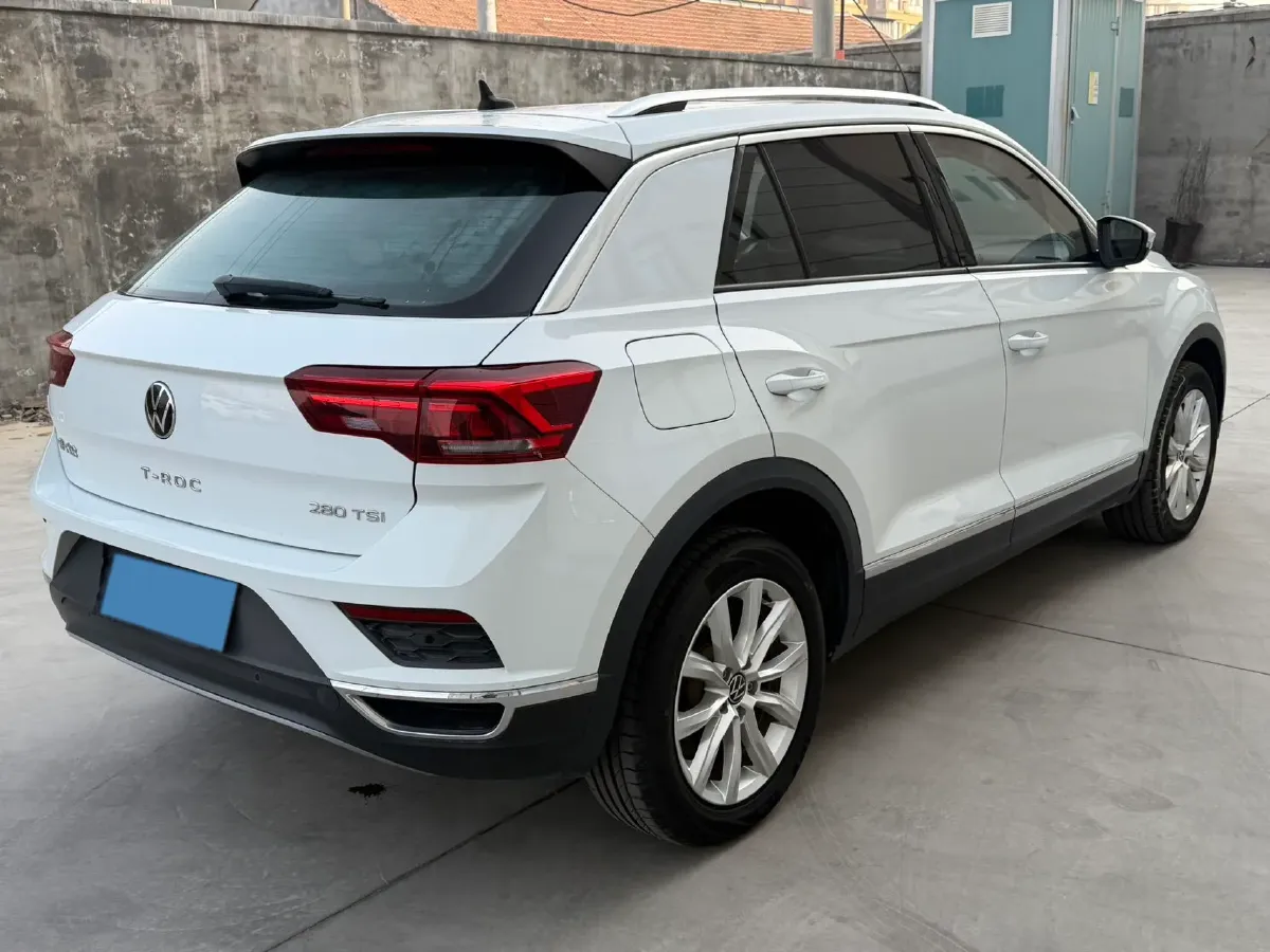 2021 Volkswagen T-Roc 1.4T 150HP L4 7DCT,autocango,china used car exporter,china ev exporter,chinese used car exporter,chinese used ev exporter