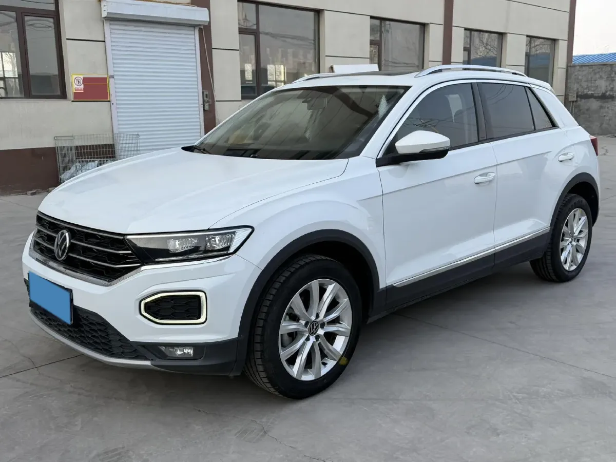 2021 Volkswagen T-Roc 1.4T 150HP L4 7DCT,autocango,china used car exporter,china ev exporter,chinese used car exporter,chinese used ev exporter