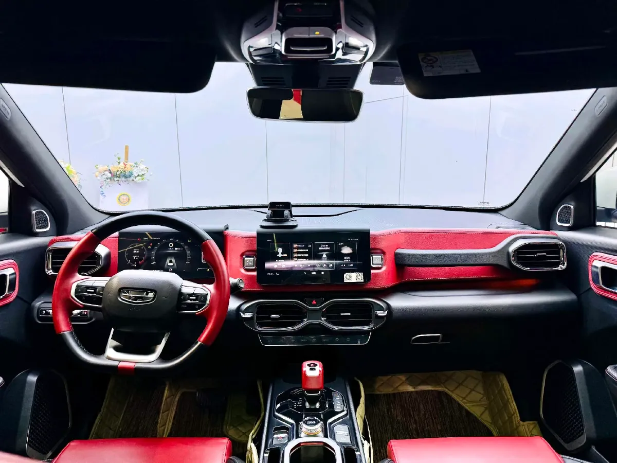 2020 Geely ICON 1.5T 177HP L3 7DCT,autocango,china used car exporter,china ev exporter,chinese used car exporter,chinese used ev exporter