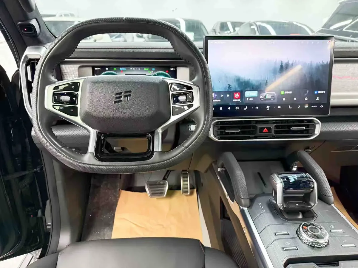 2024 Jetour ShanHai TravellerC-DM 1.5T 156HP L4 3DHT PHEV 43.24KWH,autocango,china used car exporter,china ev exporter,chinese used car exporter,chinese used ev exporter