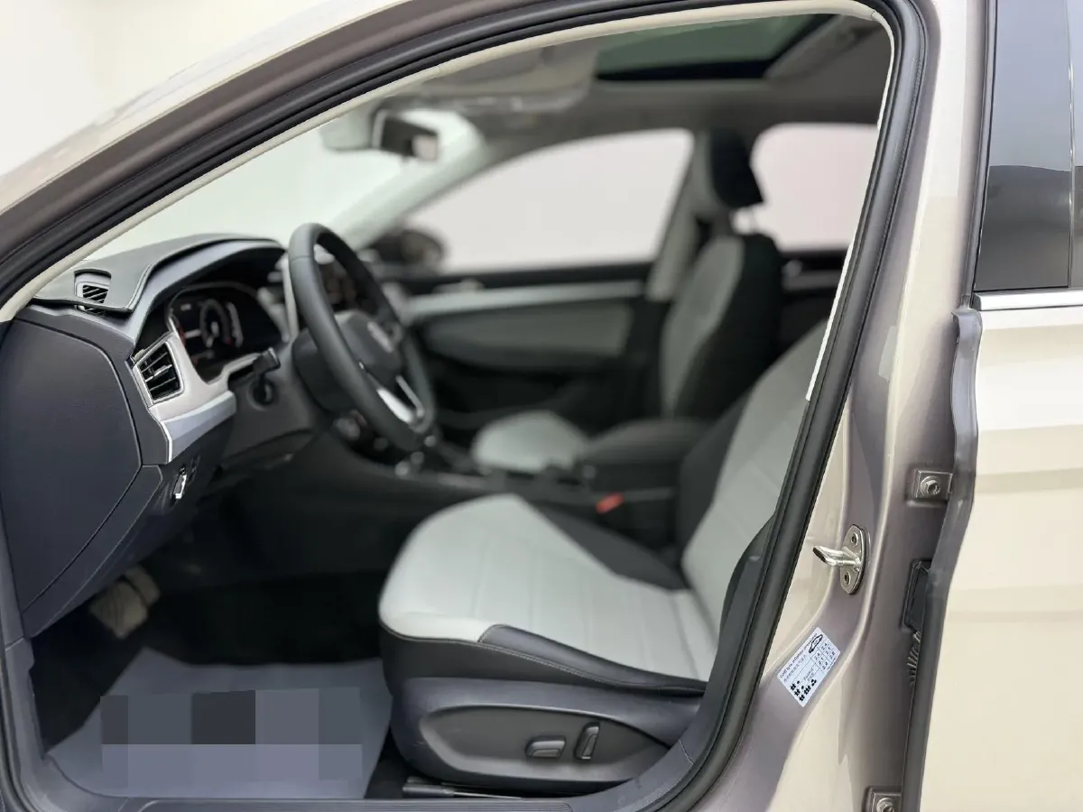 2023 Volkswagen Bora 1.2T 116HP L4 7DCT,autocango,china used car exporter,china ev exporter,chinese used car exporter,chinese used ev exporter