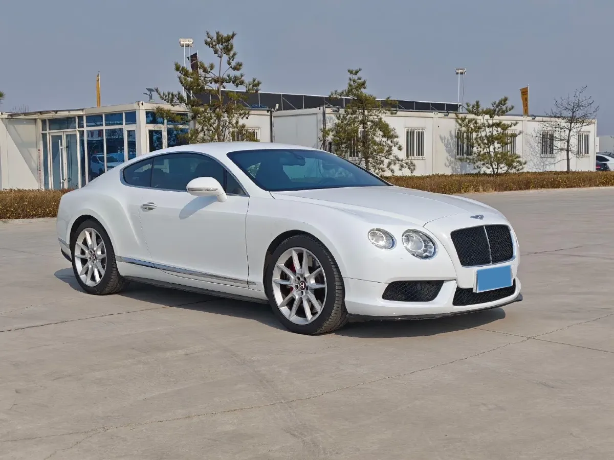 2015 Bentley Continental 4.0T 529HP V8 8AT,autocango,china used car exporter,china ev exporter,chinese used car exporter,chinese used ev exporter