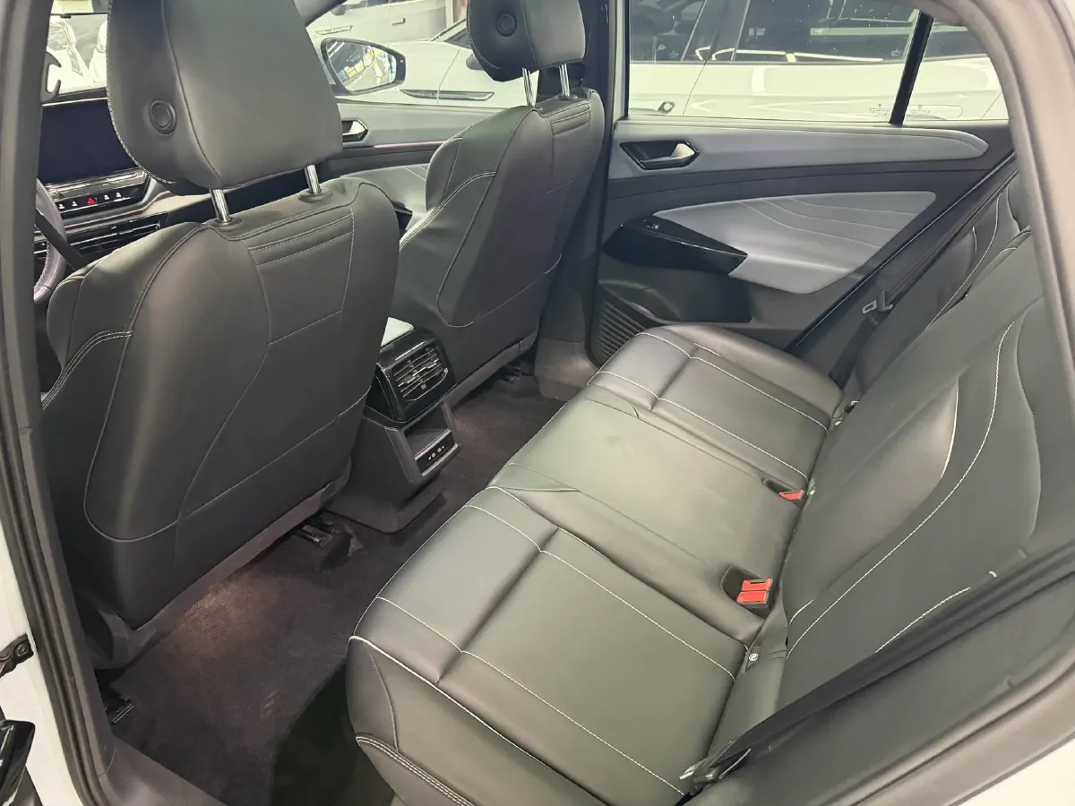 2022 Nissan X-Trail 2.0L 151HP L4 CVT,autocango,china used car exporter,china ev exporter,chinese used car exporter,chinese used ev exporter