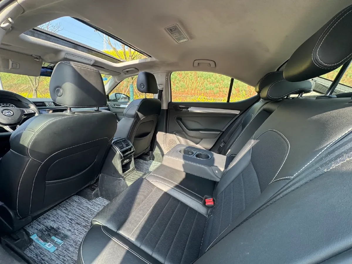 2019 BYD Song MAX 1.5T 154HP L4 6DCT PHEV 15.98KWH,autocango,china used car exporter,china ev exporter,chinese used car exporter,chinese used ev exporter