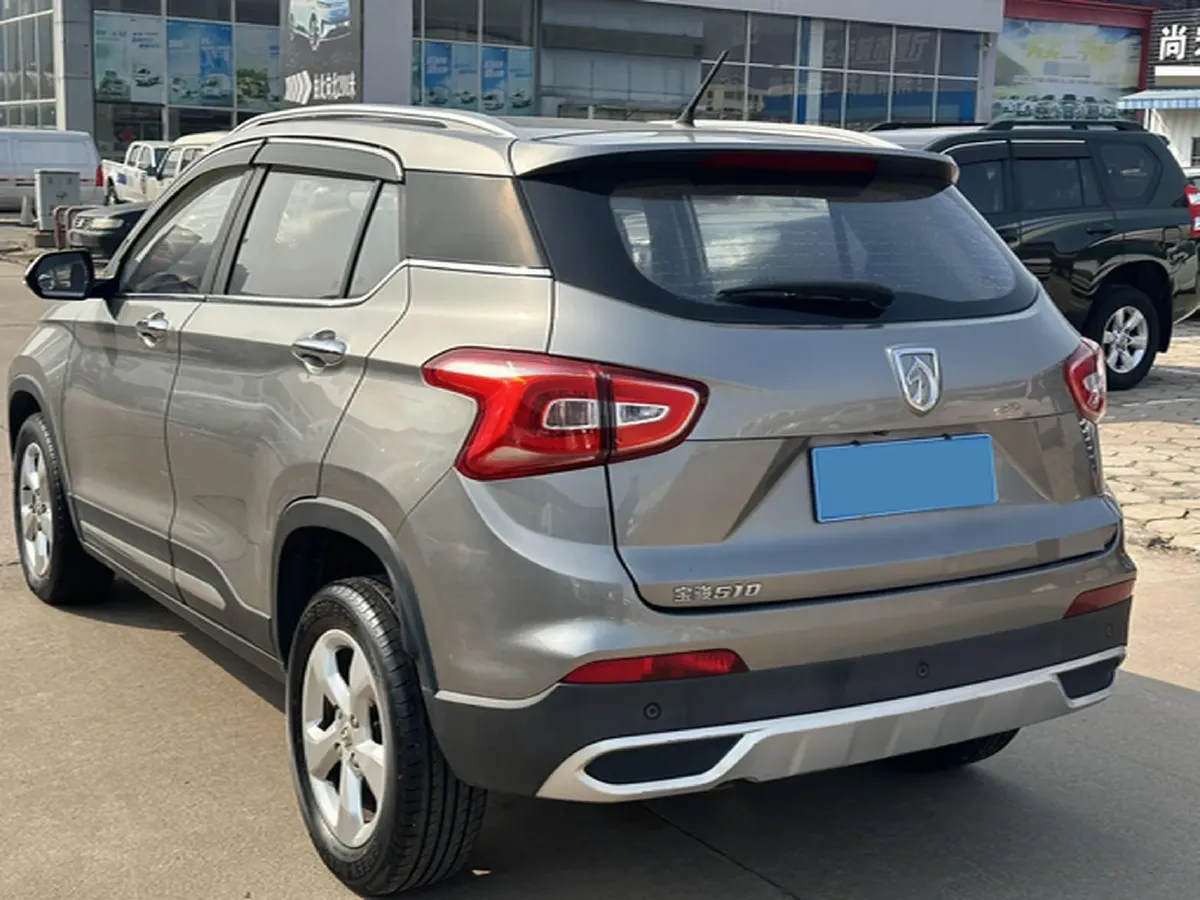 2017 BaoJun 510 1.5L 112HP L4 6MT,autocango,china used car exporter,china ev exporter,chinese used car exporter,chinese used ev exporter