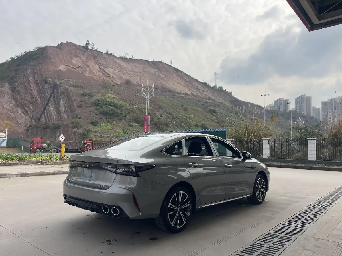 2025 Chery Arrizo 8 1.6T 197HP L4 7DCT,autocango,china used car exporter,china ev exporter,chinese used car exporter,chinese used ev exporter