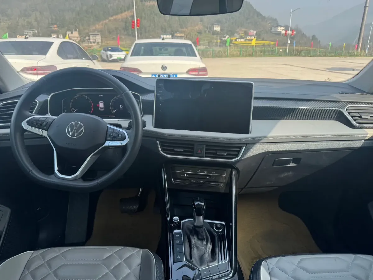 2023 Volkswagen Tayron 2.0T 186HP L4 7DCT,autocango,china used car exporter,china ev exporter,chinese used car exporter,chinese used ev exporter