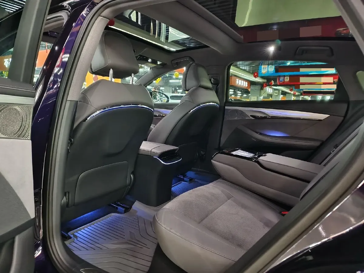 2024 Voyah ZhuiGuang 1.5T 136HP L4 PHEV 43KWH,autocango,china used car exporter,china ev exporter,chinese used car exporter,chinese used ev exporter