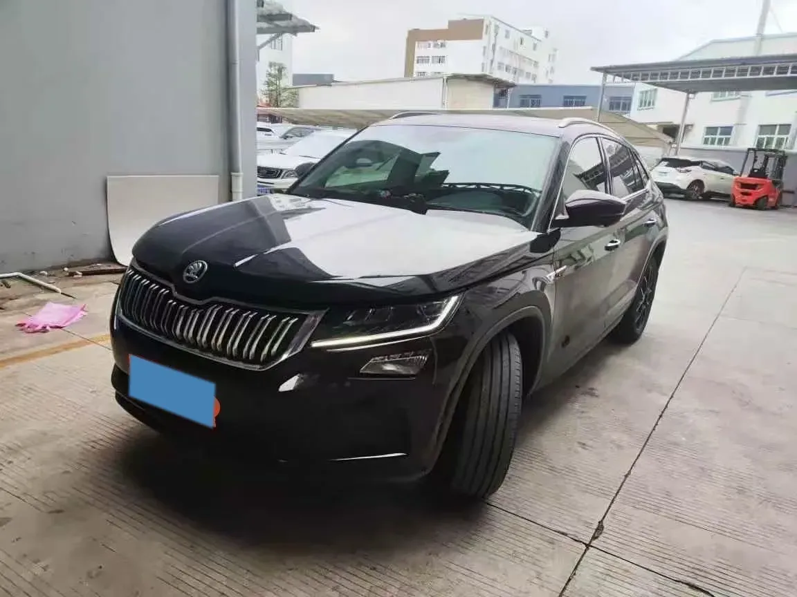 2018 Skoda Kodiak 2.0T 186HP L4 7DCT,autocango,china used car exporter,china ev exporter,chinese used car exporter,chinese used ev exporter