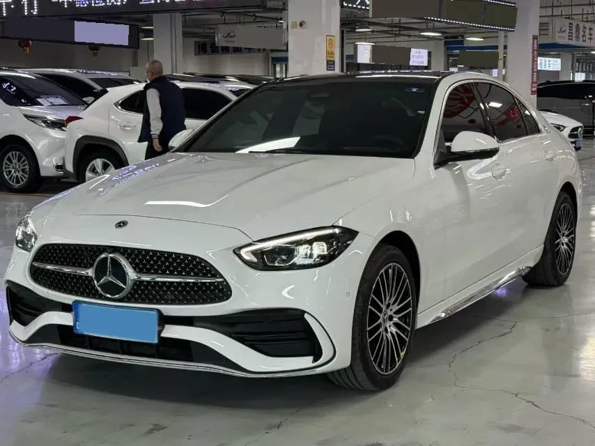 2025 Mercedes-Benz C Class 1.5T 204HP L4 9AT,autocango,china used car exporter,china ev exporter,chinese used car exporter,chinese used ev exporter