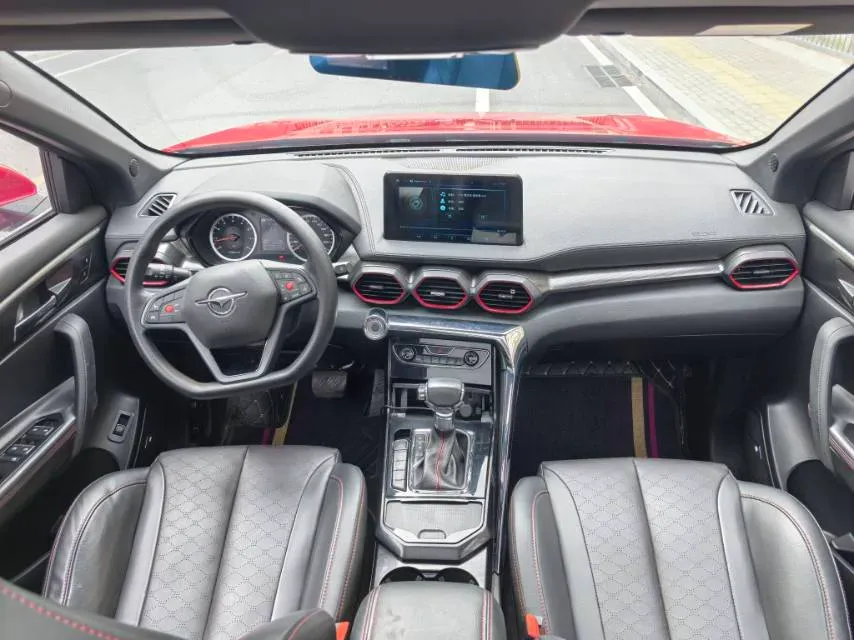 2019 HaiMa 8S 1.6T 195HP L4 6AT,autocango,china used car exporter,china ev exporter,chinese used car exporter,chinese used ev exporter