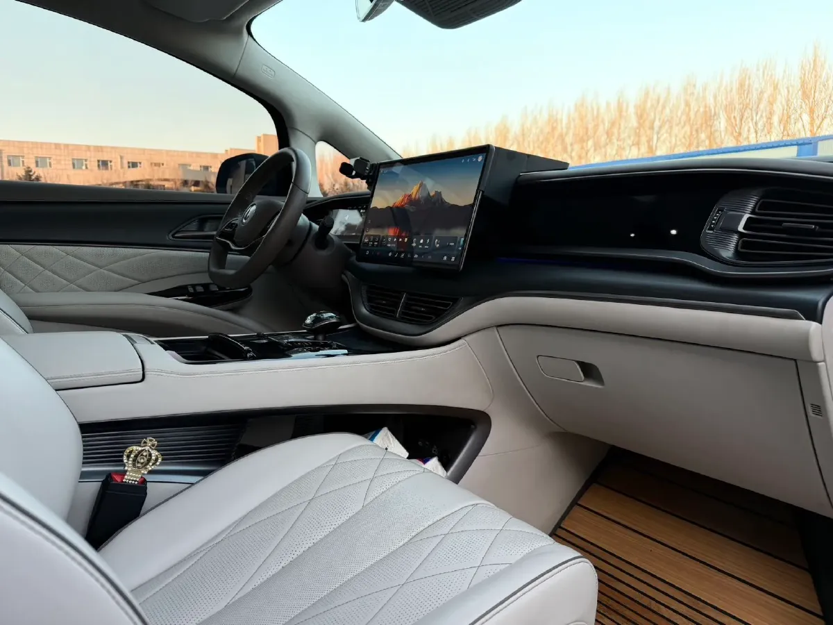 2022 Honda Odyssey 2.0L 146HP L4 E-CVT Hybrid,autocango,china used car exporter,china ev exporter,chinese used car exporter,chinese used ev exporter