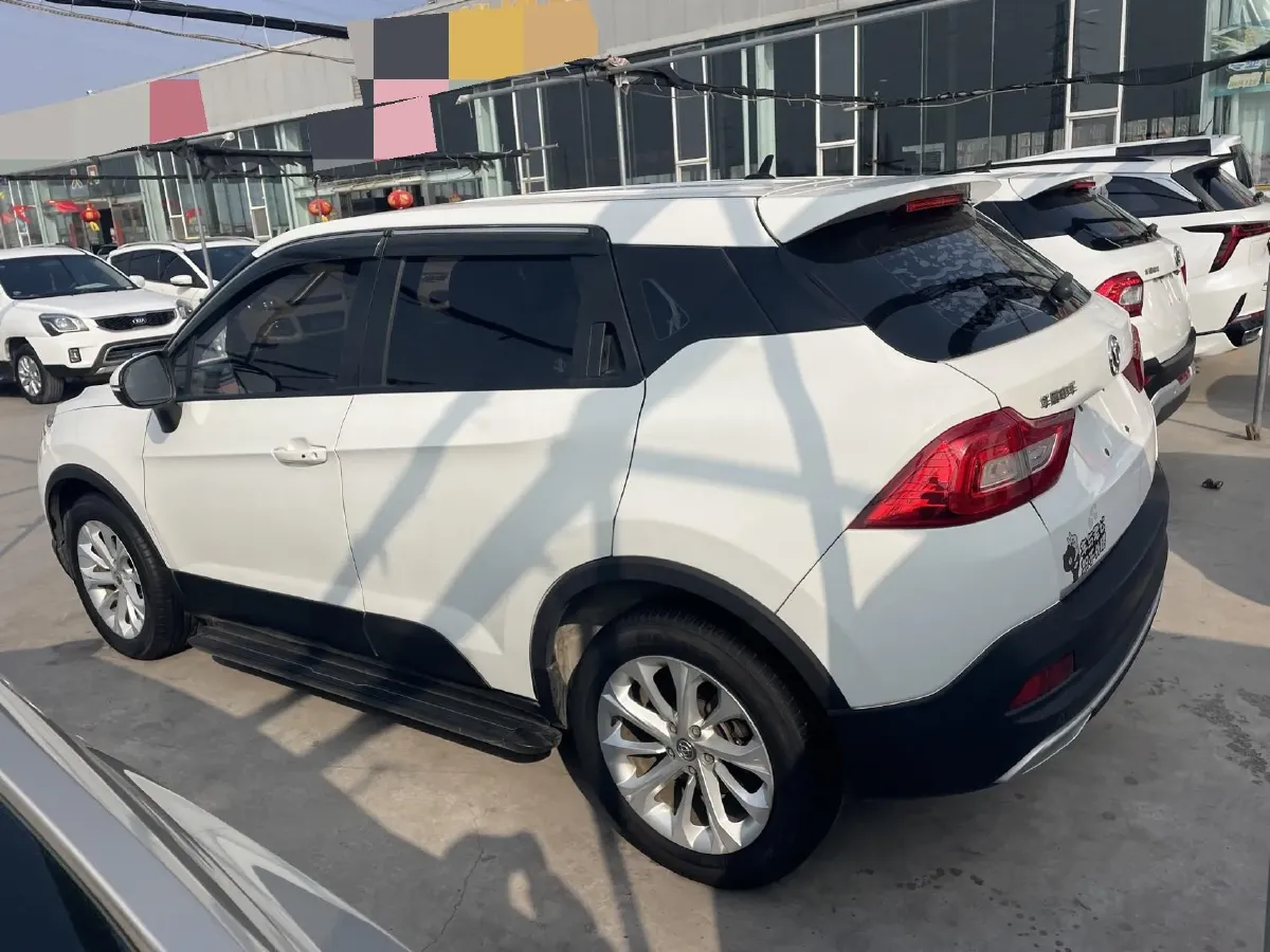 2017 Brilliance Auto V3 1.5L 112HP L4 5AT,autocango,china used car exporter,china ev exporter,chinese used car exporter,chinese used ev exporter