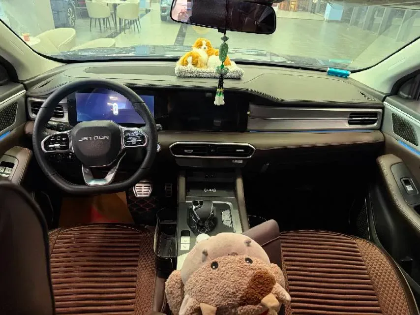 2021 Jetour X70 Plus 1.6T 197HP L4 7DCT,autocango,china used car exporter,china ev exporter,chinese used car exporter,chinese used ev exporter