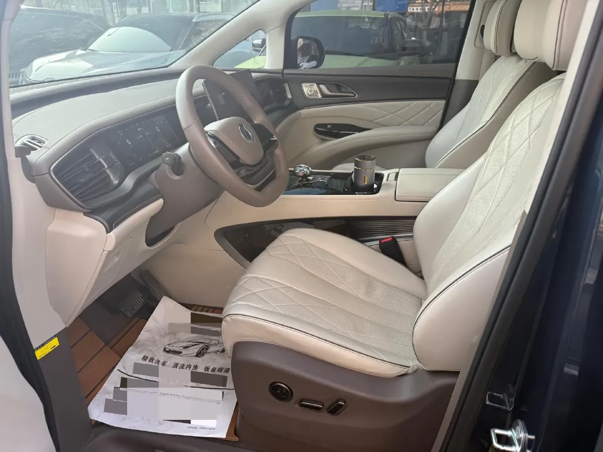 2022 Mercedes-Benz GLC Class 2.0T 197HP L4 9AT,autocango,china used car exporter,china ev exporter,chinese used car exporter,chinese used ev exporter