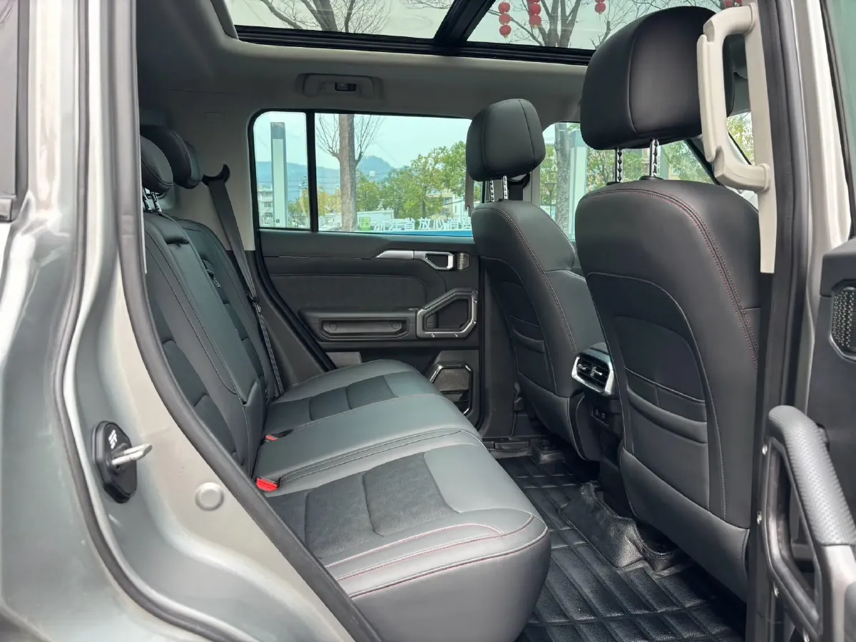 2023 Jetour Traveller 1.5T 184HP L4 7DCT,autocango,china used car exporter,china ev exporter,chinese used car exporter,chinese used ev exporter