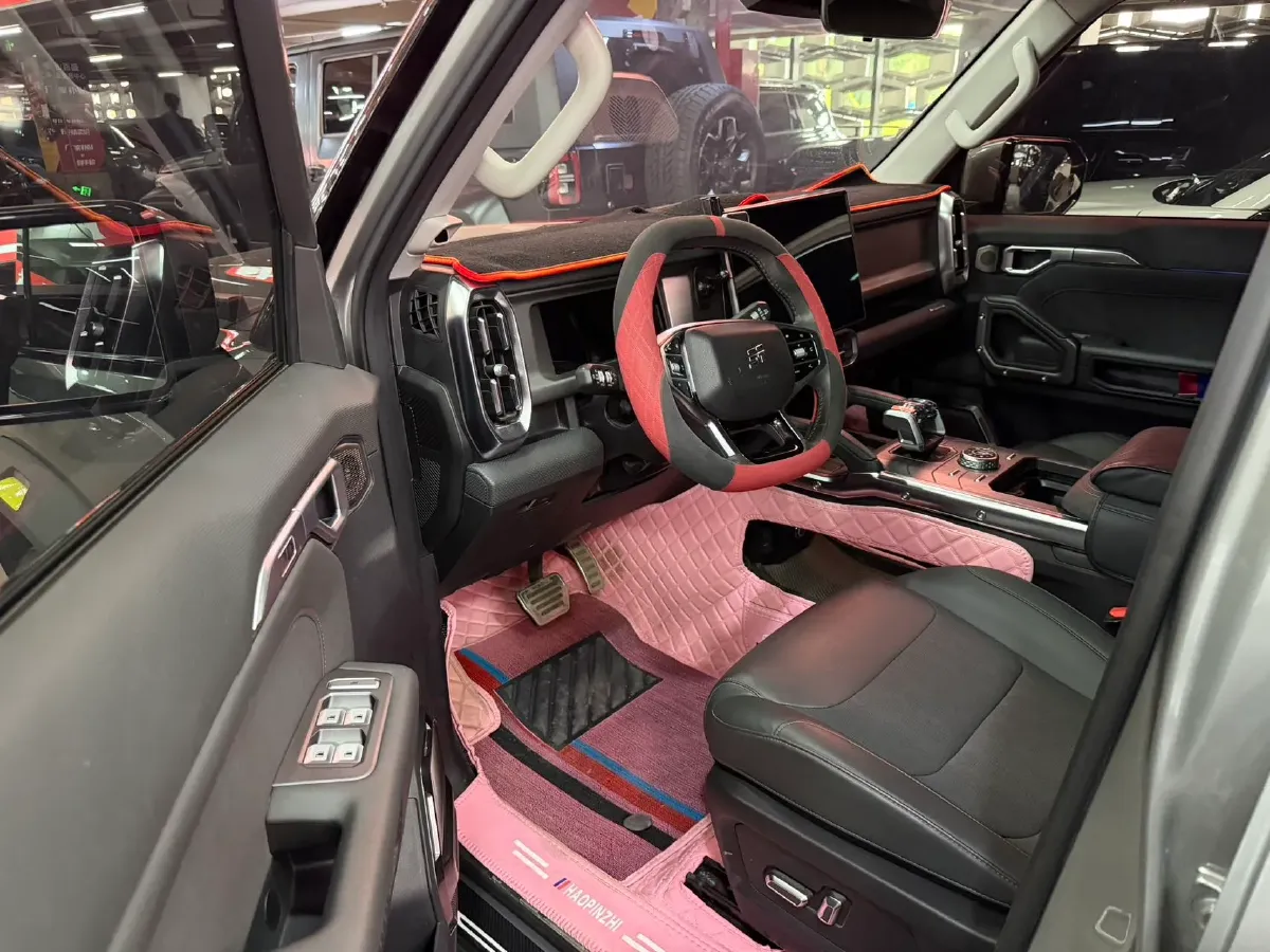 2023 Jetour Traveller 2.0T 254HP L4 7DCT,autocango,china used car exporter,china ev exporter,chinese used car exporter,chinese used ev exporter