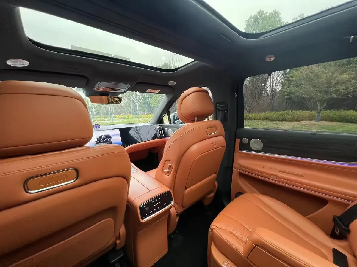 2024 AITO AITO M9 1.5T 152HP L4 REEV 42KWH,autocango,china used car exporter,china ev exporter,chinese used car exporter,chinese used ev exporter