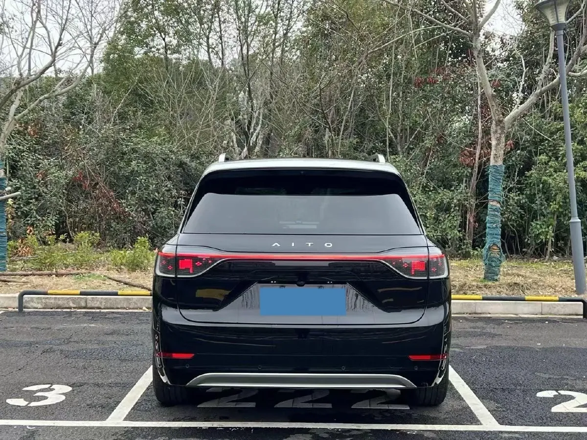 2024 AITO AITO M9 1.5T 152HP L4 REEV 42KWH,autocango,china used car exporter,china ev exporter,chinese used car exporter,chinese used ev exporter