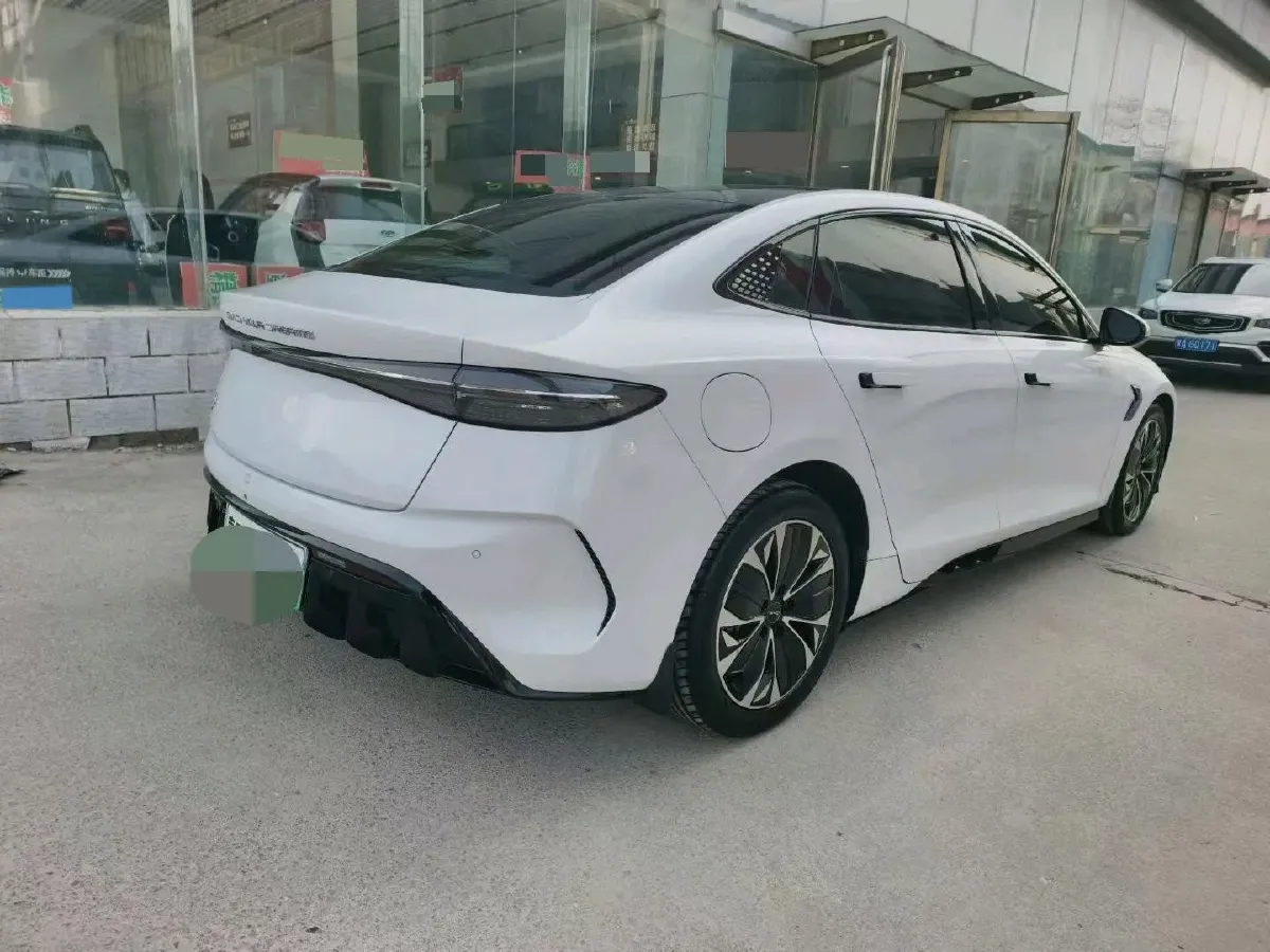 2022 MAXUS DaJia 5 BEV 70KWH,autocango,china used car exporter,china ev exporter,chinese used car exporter,chinese used ev exporter