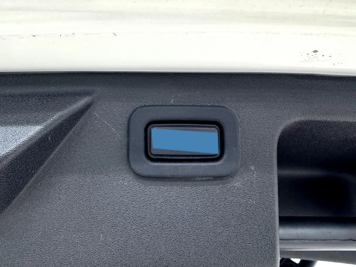 2021 Land Rover Discovery Sport 2.0T 249HP L4 9AT,autocango,china used car exporter,china ev exporter,chinese used car exporter,chinese used ev exporter