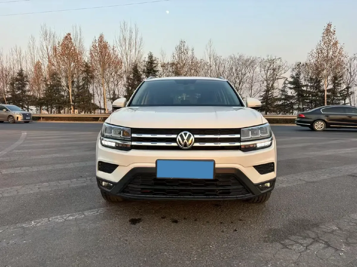 2021 Volkswagen Tharu 1.4T 150HP L4 7DCT,autocango,china used car exporter,china ev exporter,chinese used car exporter,chinese used ev exporter