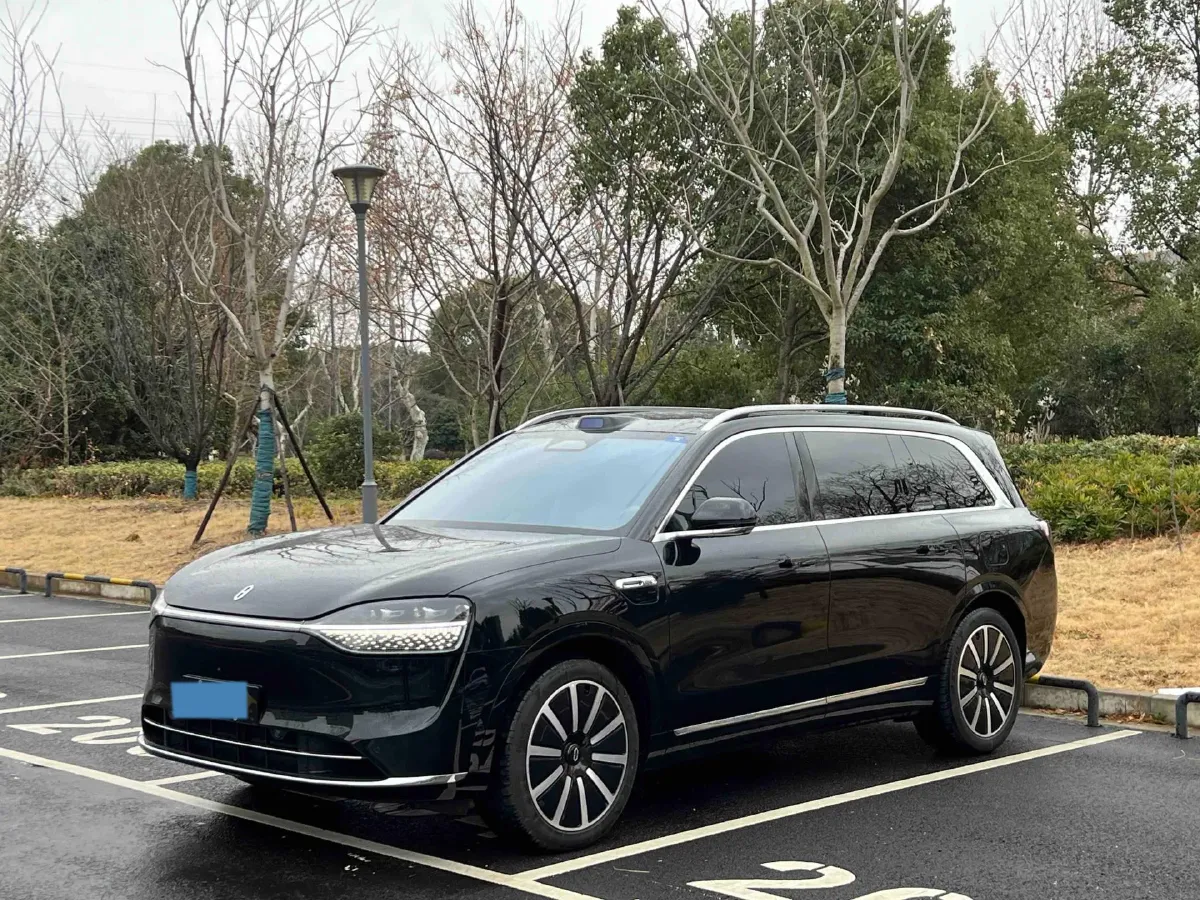 2025 AITO AITO M9 REEV 160HP REEV 52KWH,autocango,china used car exporter,china ev exporter,chinese used car exporter,chinese used ev exporter