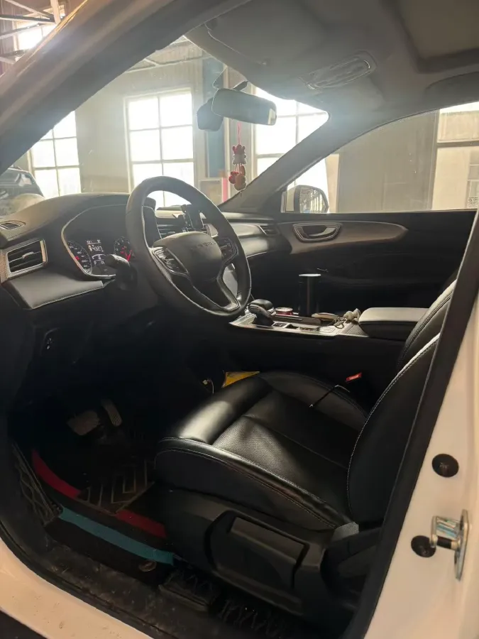 2023 Roewe RX5 1.5T 181HP L4 7DCT,autocango,china used car exporter,china ev exporter,chinese used car exporter,chinese used ev exporter