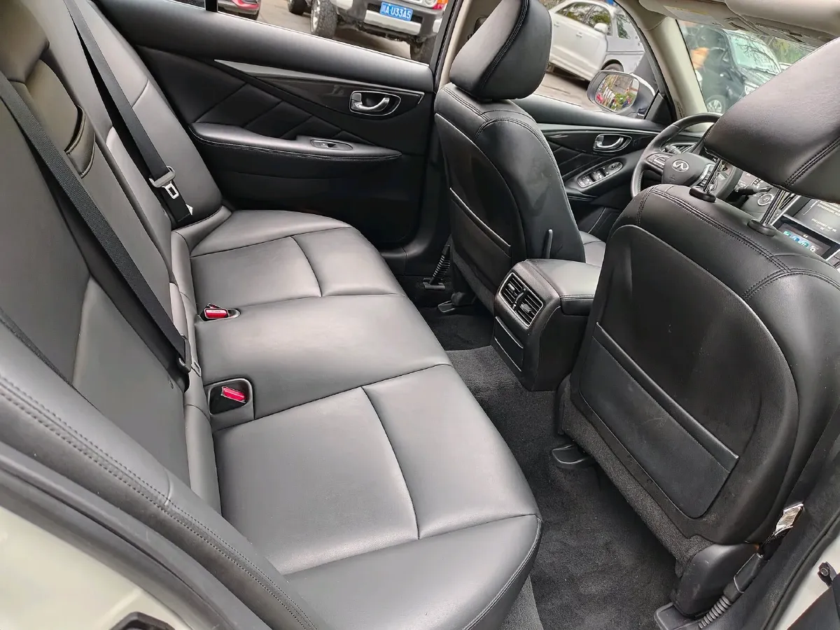 2021 Infiniti Q50L 2.0T 211HP L4 7AT,autocango,china used car exporter,china ev exporter,chinese used car exporter,chinese used ev exporter
