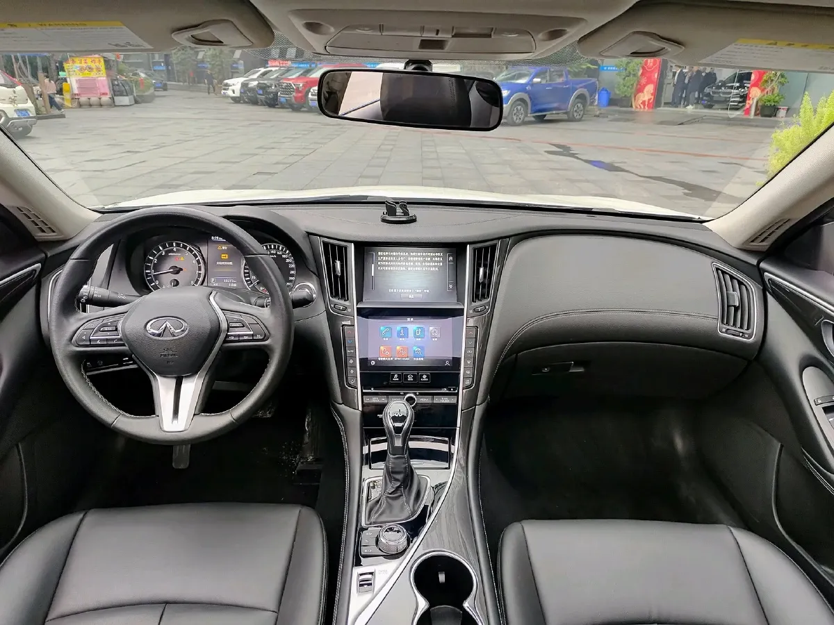 2021 Infiniti Q50L 2.0T 211HP L4 7AT,autocango,china used car exporter,china ev exporter,chinese used car exporter,chinese used ev exporter